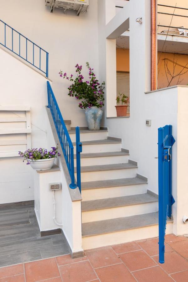 Hotel Bed & Blu La Caletta Exterior foto