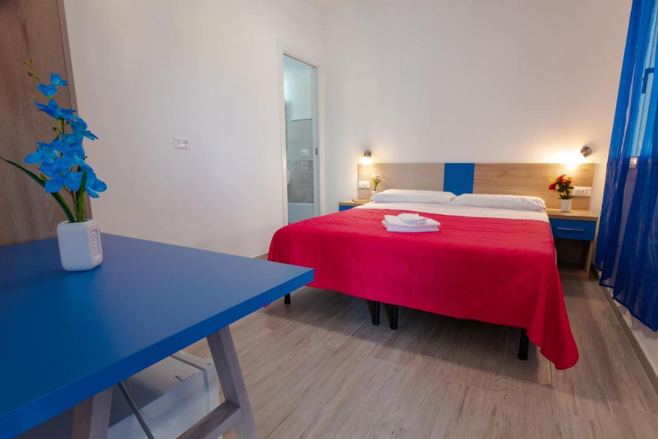 Hotel Bed & Blu La Caletta Exterior foto