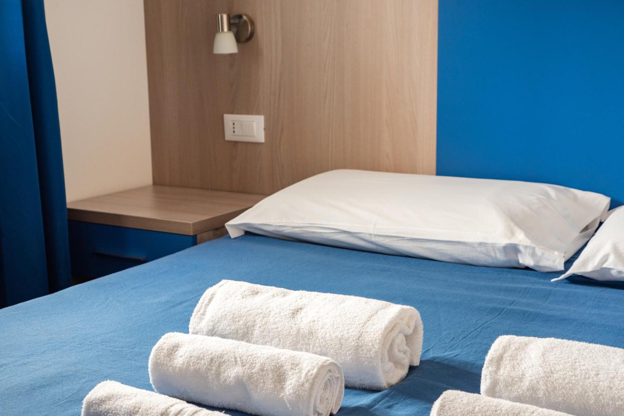 Hotel Bed & Blu La Caletta Exterior foto