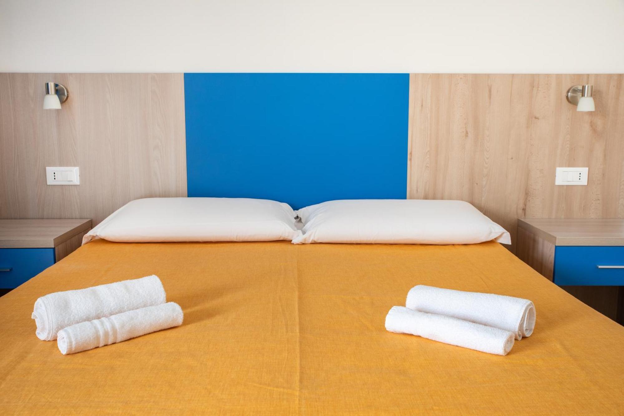 Hotel Bed & Blu La Caletta Exterior foto